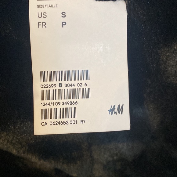 H&M Jacket - Picture 2 of 3